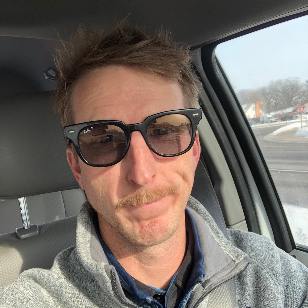 Meet your Posher, Justin